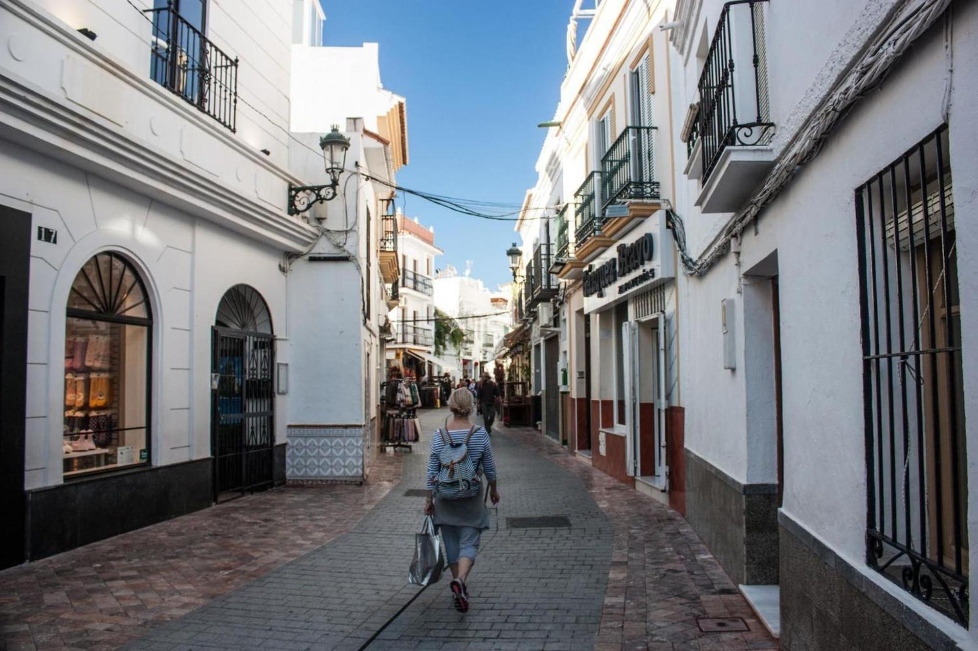 Apartamento En El Centro De Nerja By At Home Costa Del Sol Exterior photo