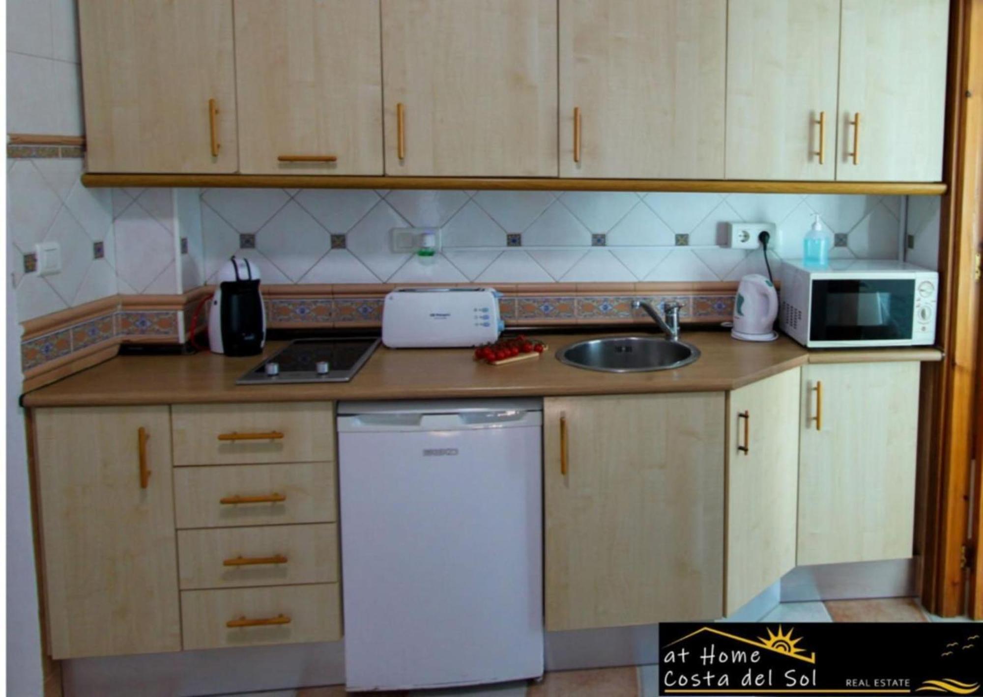 Apartamento En El Centro De Nerja By At Home Costa Del Sol Exterior photo